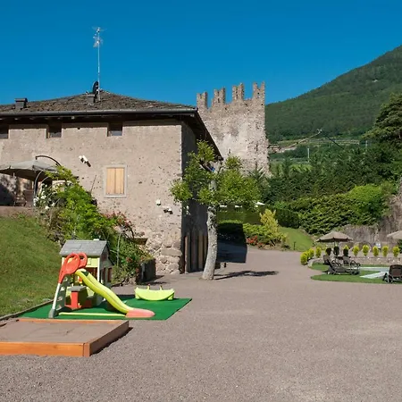 Lo Scalco Villa